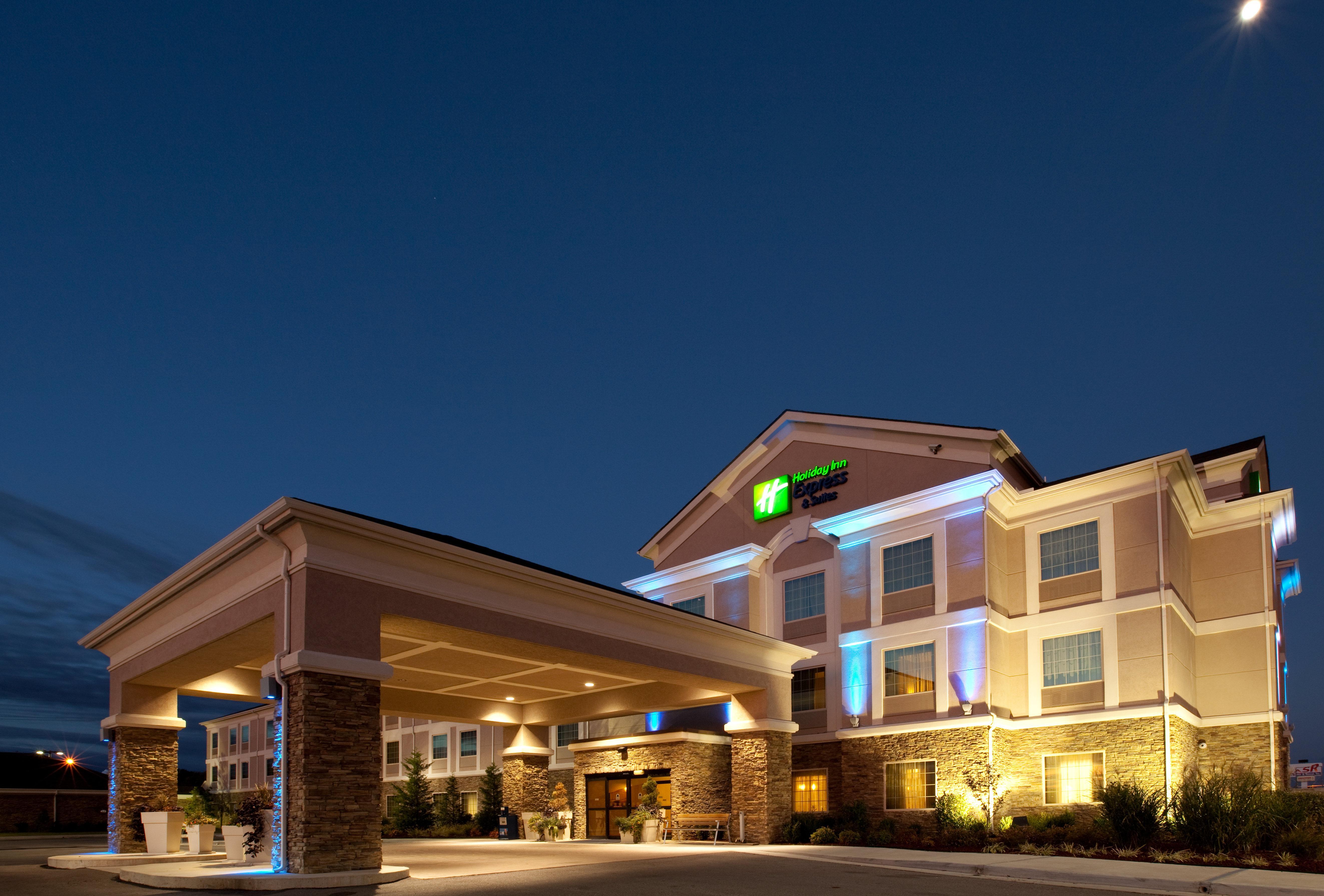 Holiday Inn Express Hotel And Suites Ada By Ihg Kültér fotó